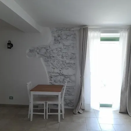 Appartamento Ape Bianca - Oleandro
