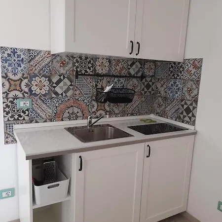 Apartamento Ape Bianca - Oleandro Colico